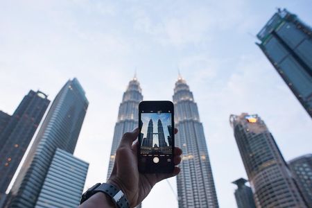 Petronas Twin Towers Skybridge and Kuala Lumpur City Tour