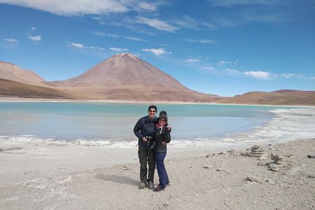 From La Paz: 4 Days Tour Uyuni Salt Flats ending in San Pedro de Atacama Chile