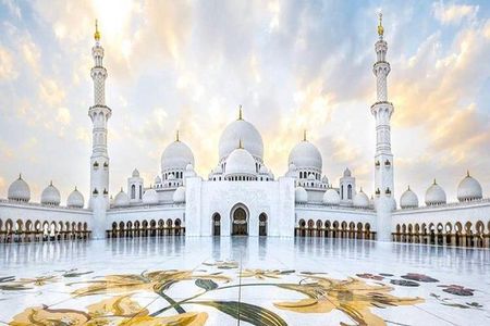 Sheikh Zayed Grand Mosque Abu Dhabi ! Private Tour from Dubai