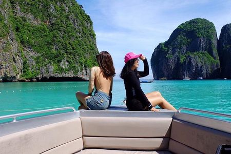 Phi Phi Islands One Day Tour by Speedboat From Phuket