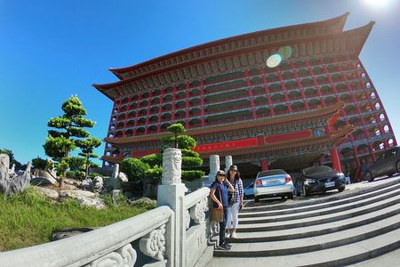 Full-Day Private Custom Taipei City Tour
