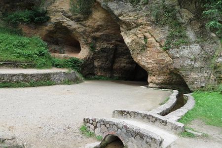 From Riga: Sigulda & Turaida Legends Group Tour