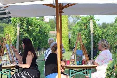 Art Experience with Food and Wine Tasting in Lazise