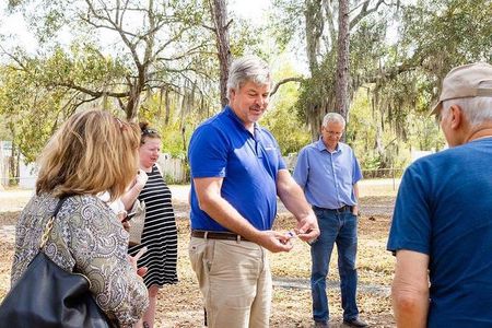 Pat Conroy's Beaufort Tour by Golf Cart