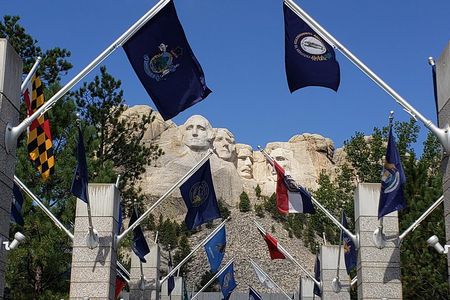 Private Tour of Mount Rushmore, Crazy Horse and Custer State Park
