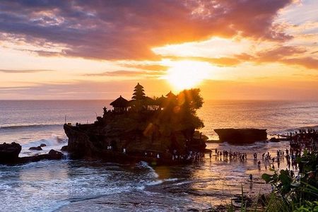 Package Tanah Lot sunset tour