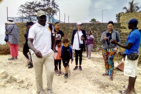 Full-Day PINK LAKE and FISHING VILLAGE combination 