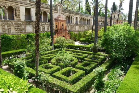Small-Group Alcazar of Seville Guided Tour with entry ticket