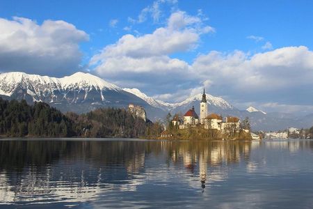 From Zagreb: Lake BLED and LJUBLJANA fully private day tour