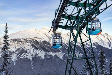 Banff Winter Wonder Tour - featuring Nightrise at Banff Gondola