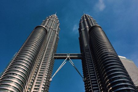 #17-19Hrs Kuala Lumpur MPV Day Tour from Singapore w' Tour Guide