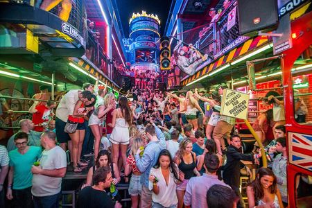 All you can drink (3 hrs) - El Squid Roe Los Cabos 