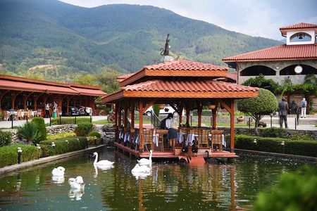 Day-Trip to the Valley of the Thracian Kings and the Rose Valley from Plovdiv