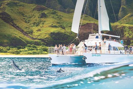 Deluxe Na Pali Morning Snorkel Tour on the Lucky Lady