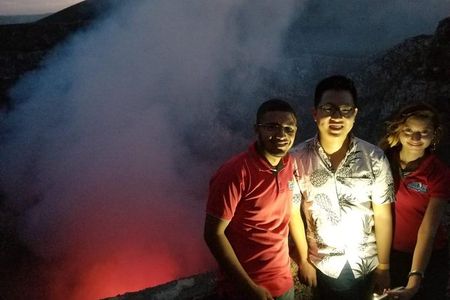 PRIVATE Granada+Apoyo Lagoon and Masaya volcano tour