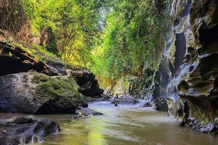 Hidden Canyon Beji Guwang & White Water Rafting 