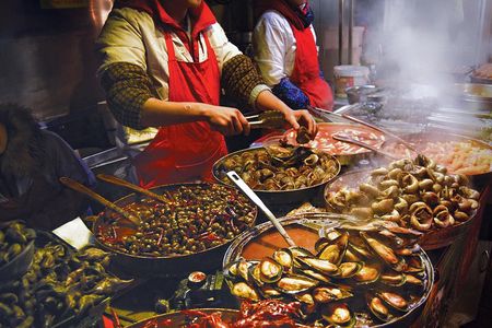 Famous Thai Street Food Tasting Experience! 