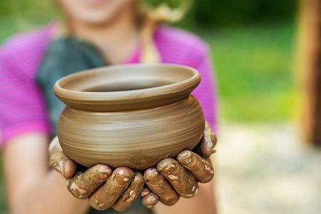 Pottery wheel class in Toronto Bay&Dundas