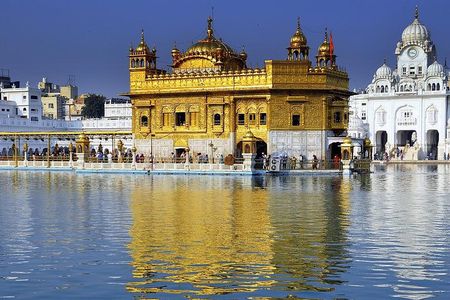8 Day Golden Triangle Tour with Amritsar 