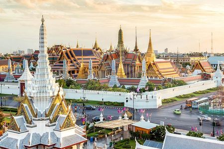 Bangkok Royal Road - Top 3 Major Monuments (Grand Palace, Wat Pho, Wat arun)