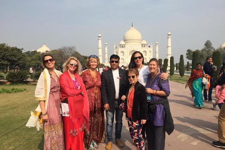 Agra Day tour by Train- Shatabdi train from Delhi & Gatimaan Agra