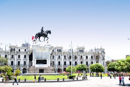 Pedestrian Tour Historic Center of Lima (private)