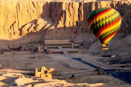 Luxor: Sunrise Hot Air Balloon Ride