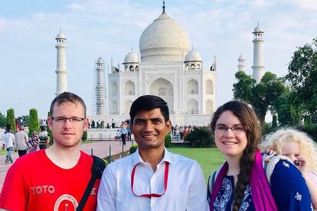 Full-Day Private Tour in Agra with Lunch