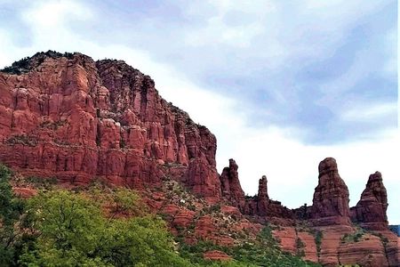 PRIVATE Sedona Jeep Tour On-Road - Highlights of Sedona