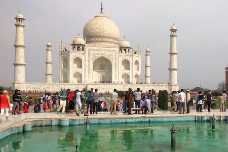 4 days Golden Triangle tour of Delhi, Taj Mahal in Agra & Jaipur with Guide
