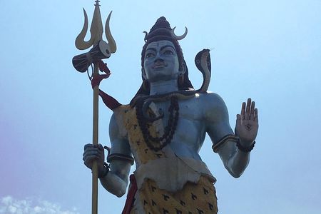 Private Day Tour to Haridwar and Rishikesh From New Delhi