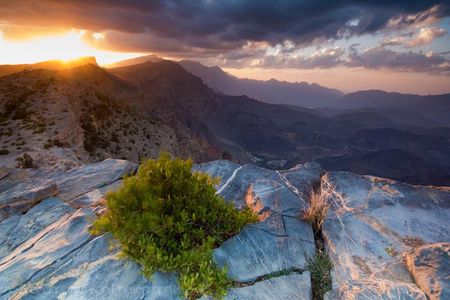 Jabl Shams and Nizwa culture and themes tours