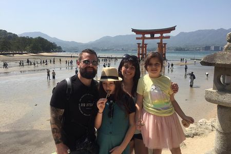 Miyajima Half-Day Customized Tour with Licensed Local Guide