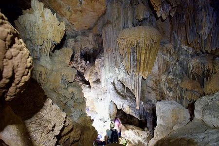 Crystal Cave with Local Tour Guide and Belizean Lunch