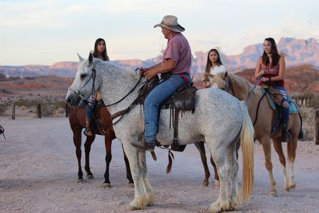 Horseback Riding with BBQ Lunch in Las Vegas