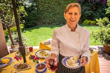 Gourmet Home Dining Experience in Mexico City with Margarita
