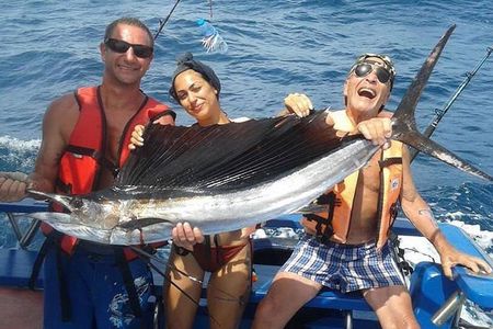 Day Fishing Join On Bottom Fishing By Spinning From Phuket