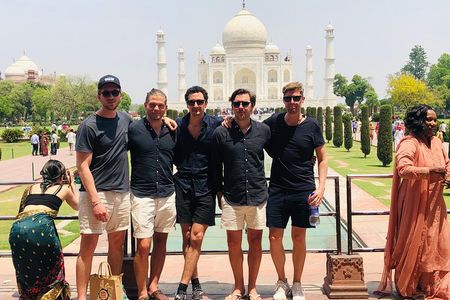 Private Taj Mahal Same Day Tour from Delhi by Car