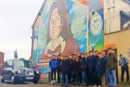 Cab Tours Belfast Famous Black taxi tours private 2hrs adventure 