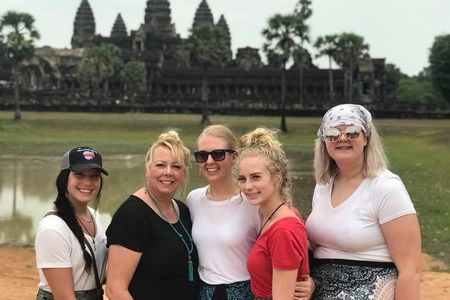2 Days Exclusive Angkor Temple with Sunset and Sunrise Tour