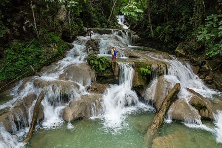 Emerald Falls Canadian Tour & Nature Experience