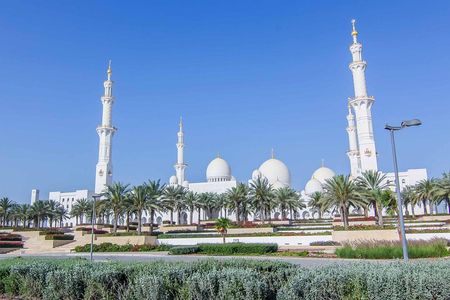 Abu Dhabi Half-Day City Highlights Tour from Abu Dhabi