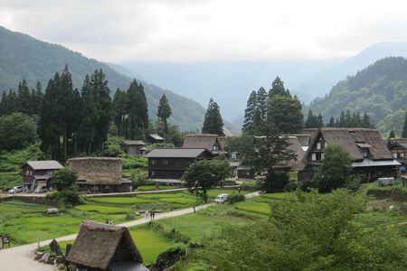 [One-day bus tour departing from Kanazawa Station] Shirakawa-go and Gokayama - Two World Heritage Villages Enjoyable Bus Tour