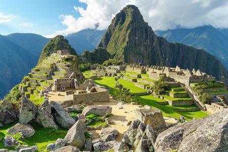 Machu Picchu & Sacred Valley (2 Days)