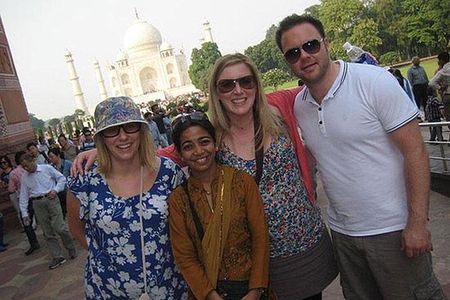 Taj Mahal Day Tour by Gatimaan Express Train