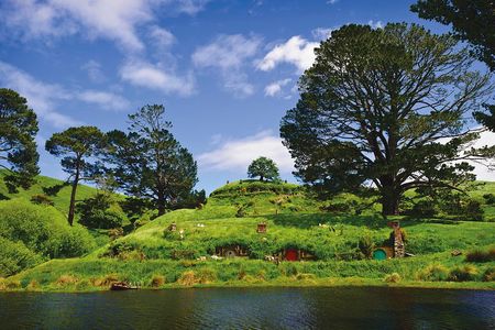Hobbiton Movie Set day tour From Auckland