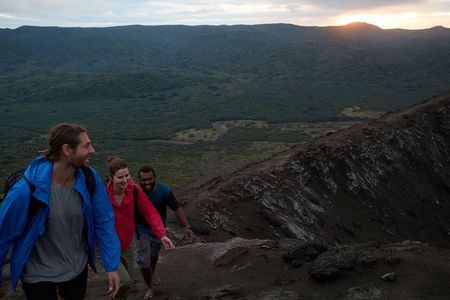 Tanna Island: Full Day Tour Including Mt Yasur Volcano and the Hotspring 