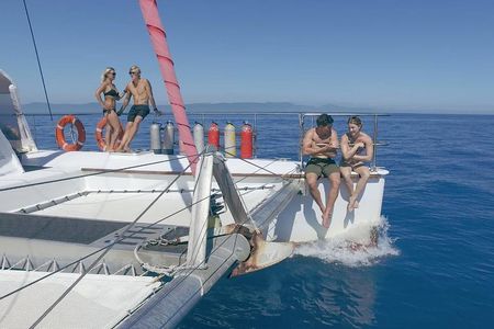 Full-Day Great Barrier Reef Sailing Trip from Cairns