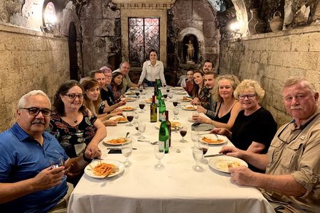 Jewish Ghetto & Piazza Navona: Food, Wine & Sightseeing Rome Tour