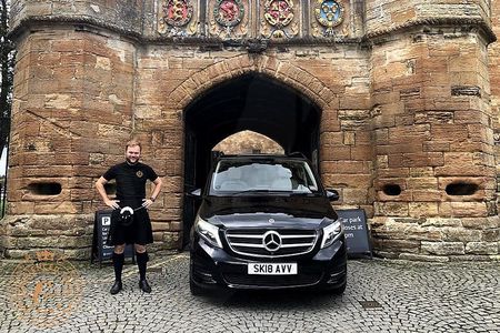 Stirling Castle and Loch Lomond Full-Day Private Tour in a Premium Minivan